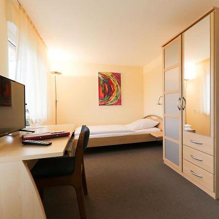 Hotel Albblick Bad Boll Exterior foto